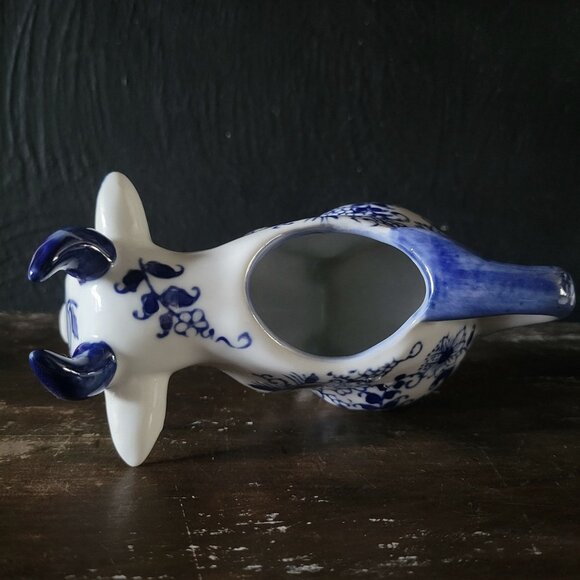 Vintage Blue and White Porcelain Cow Creamer With Blue Floral Design - Picture 7 of 8